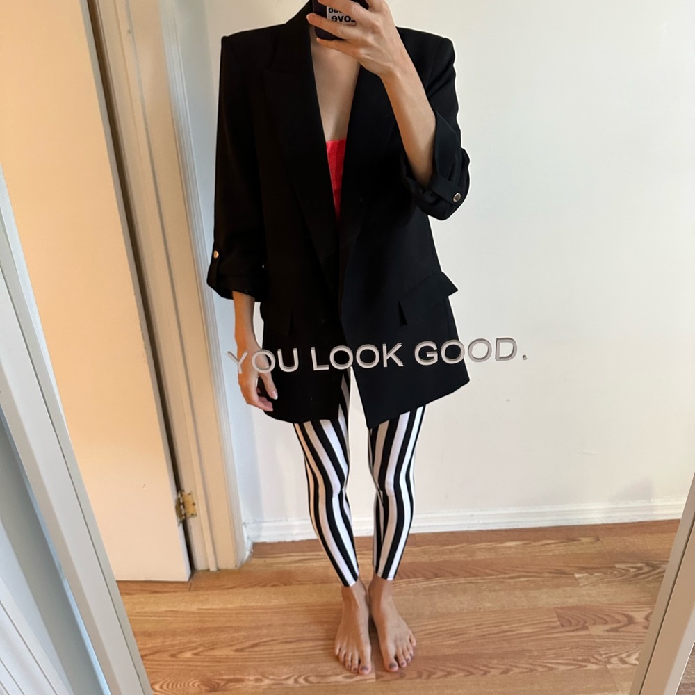 Black classic blazer with short sleeve